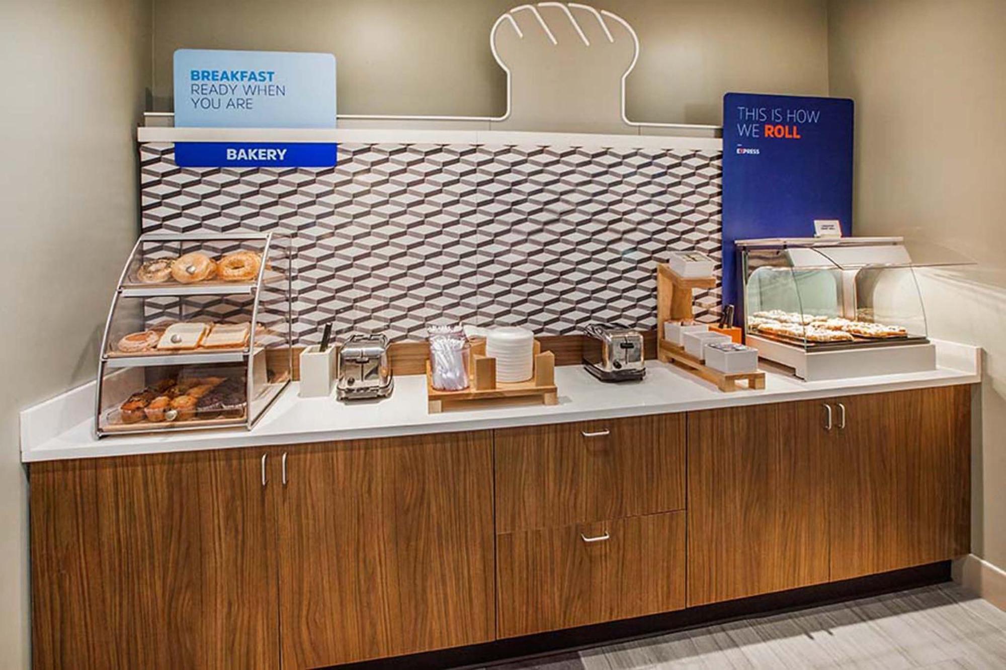 Holiday Inn Express & Suites Memphis East By Ihg Dış mekan fotoğraf